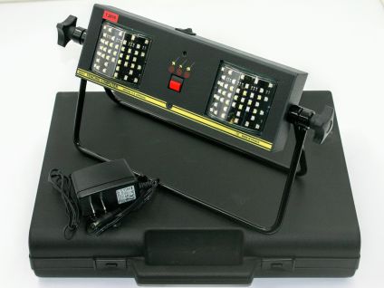 St. George 11 Scoring Machine w/ Carrying Case