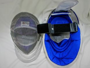 CLEARANCE!  AF FIE Sabre Mask